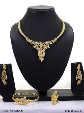 A Masterpiece | Handcrafted Traditional Jewellery Set
