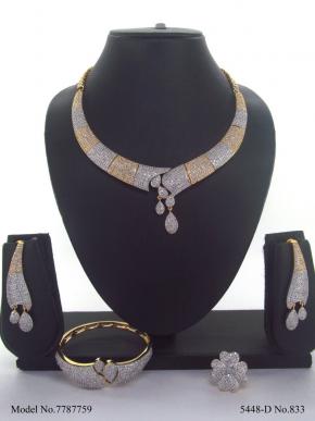 Traditional yet Trendy Design | Ideal for your Parties !